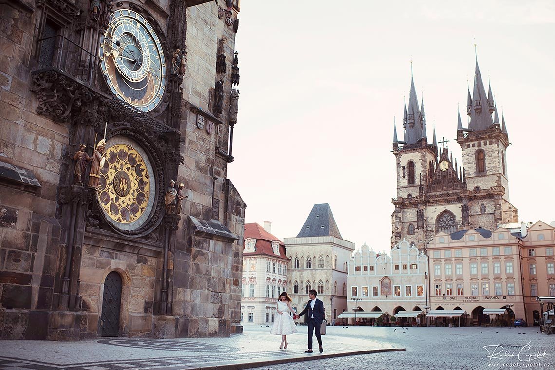 staroměstské náměstí předsvatební fotografování