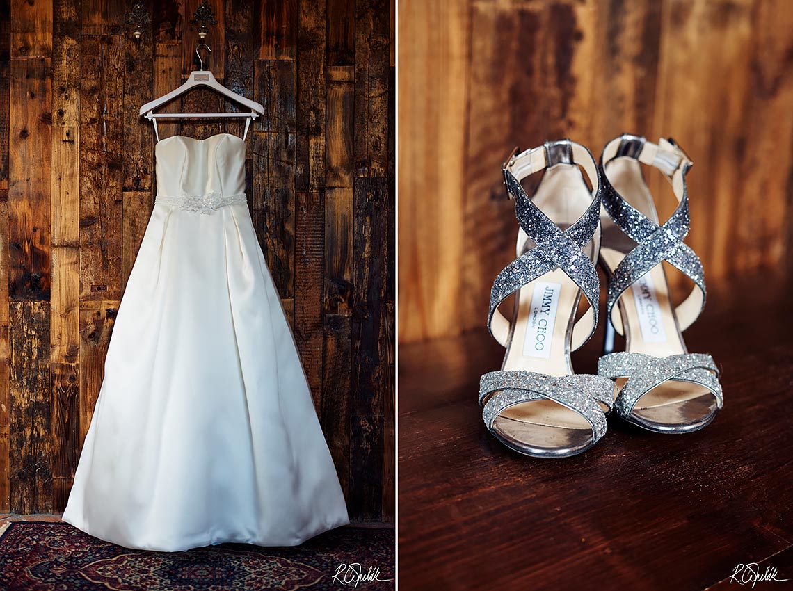 svatební šaty a boty